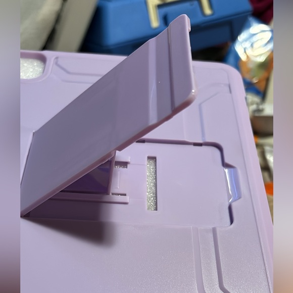 New Kickstand, Rugged Full body protective Lover for Apple iPad Pro 11”  5th Gen - Picture 13 of 14